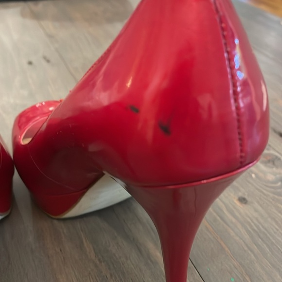 Ruby red heels-size 8.5 tts great condition - Picture 4 of 5